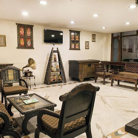 מנאלי Hotel The Himachal Inn מראה חיצוני תמונה
