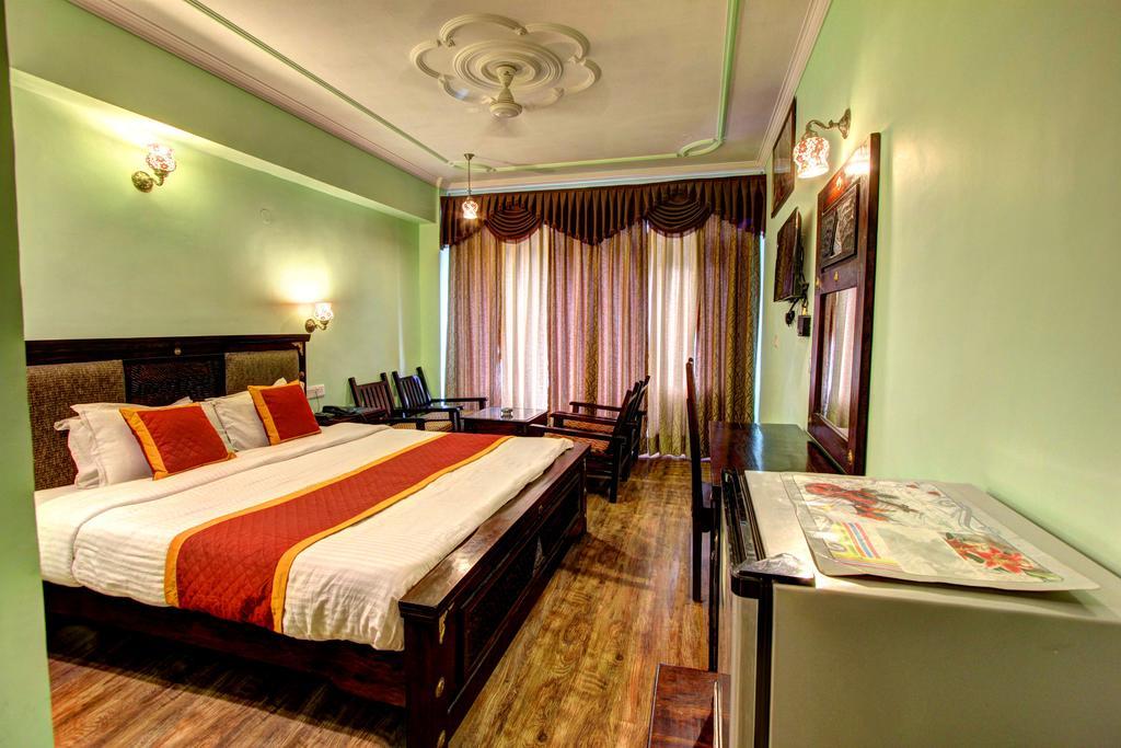 מנאלי Hotel The Himachal Inn מראה חיצוני תמונה